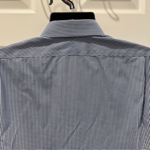 Lands End Men's Tailored Fit Dress Shirt. Size 16-33 - Picture 4 of 7